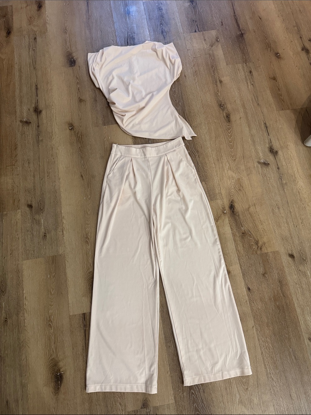 Women's Wide-Leg Pants in Light Cream